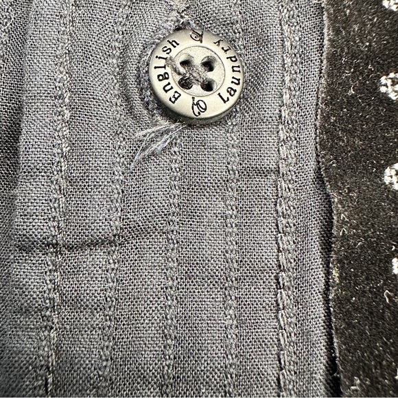 English Laundry Black Embroidered Gothic Winged Crest Dress Shirt | Size Small - Picture 15 of 16